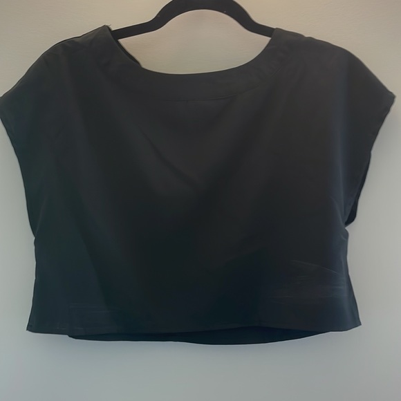 NWT two piece crop top skirt set size small - Picture 2 of 3